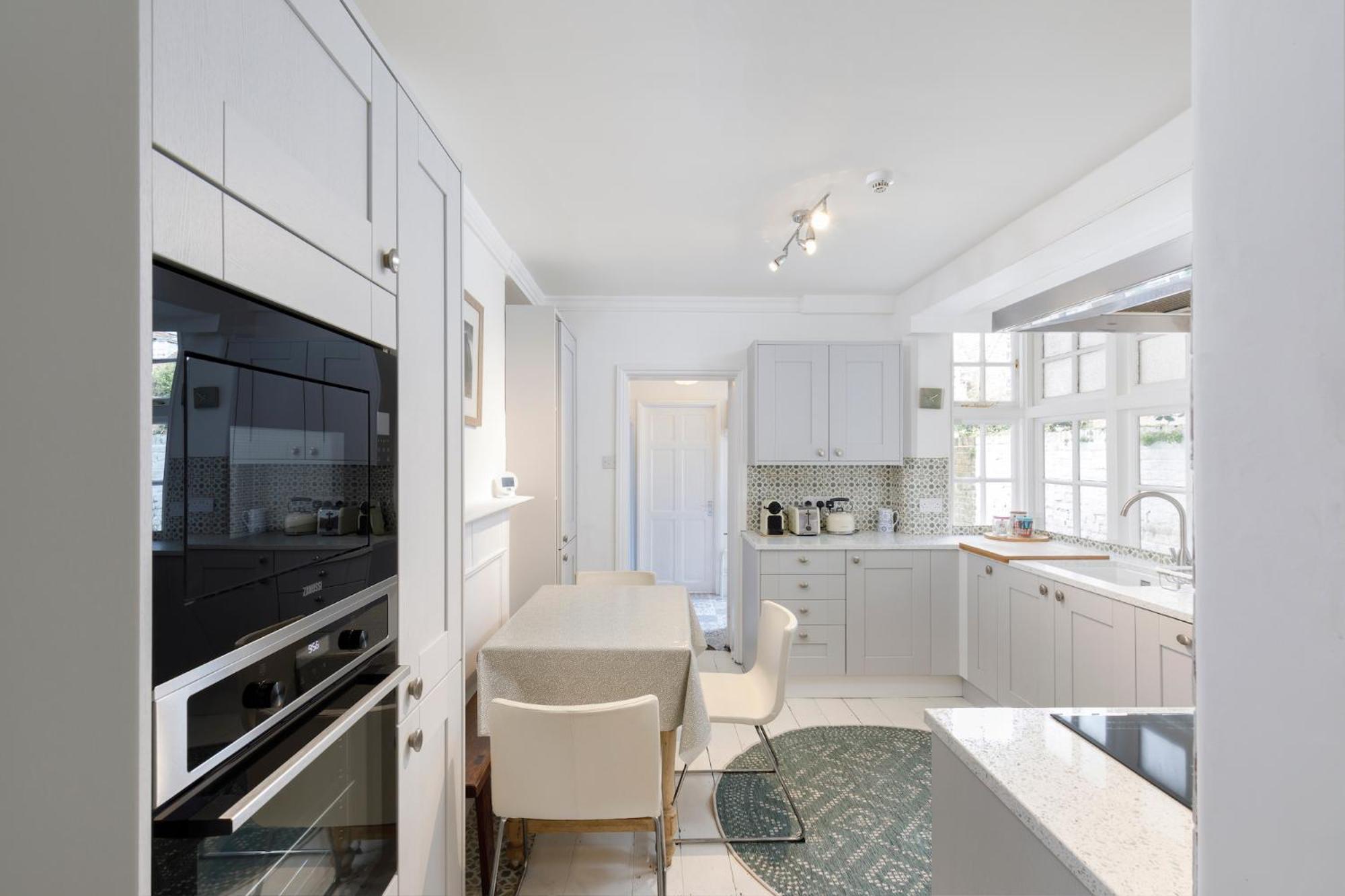 Central Hove Flat W Large Garden Экстерьер фото